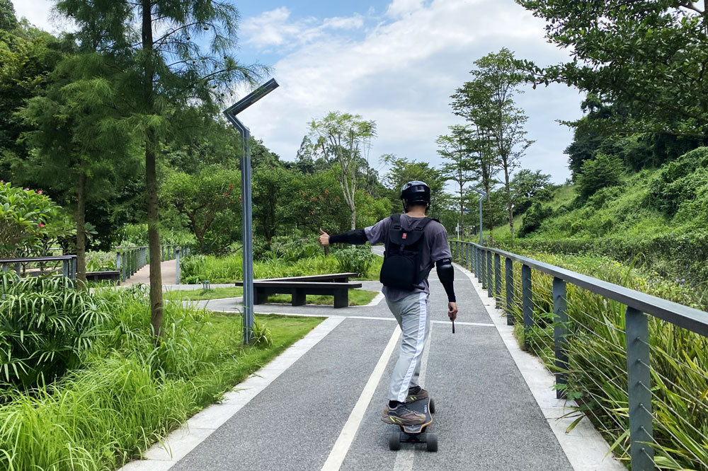 commuting with veymax electric longboards