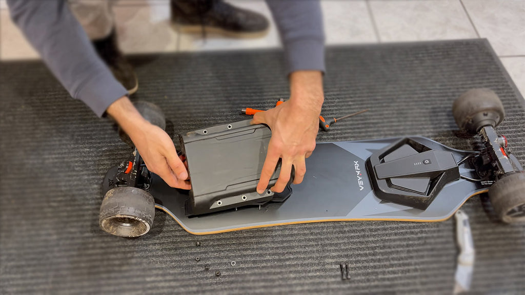 How-To-Replace-Your-Battery