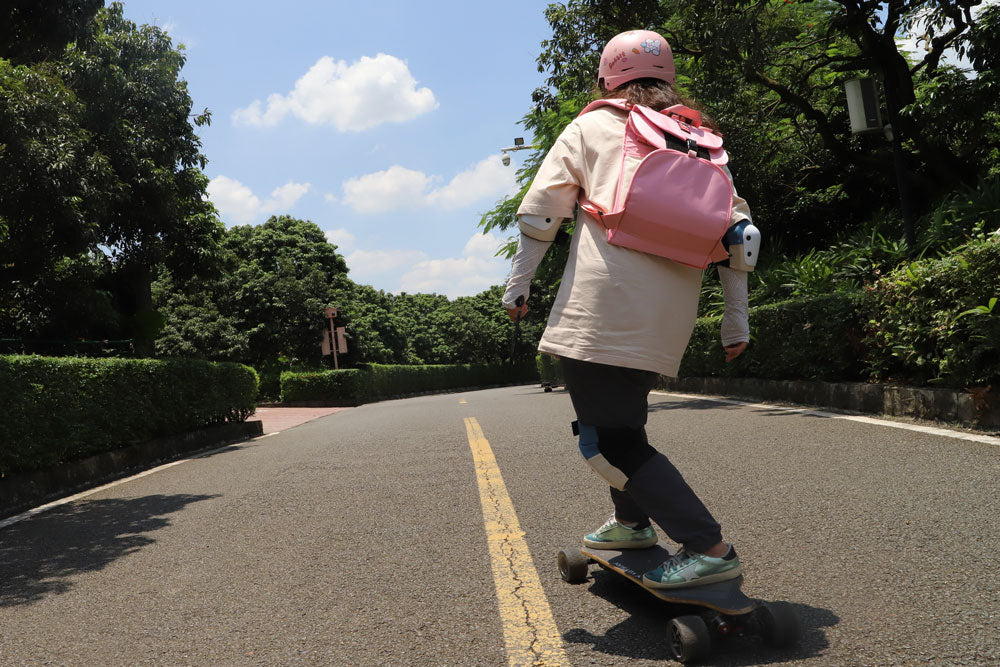 Ride E-boards in Traffic