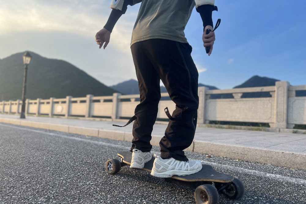 Riding veymax e-longboards