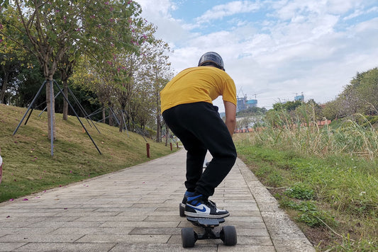 Right Position of Eboard Helmet